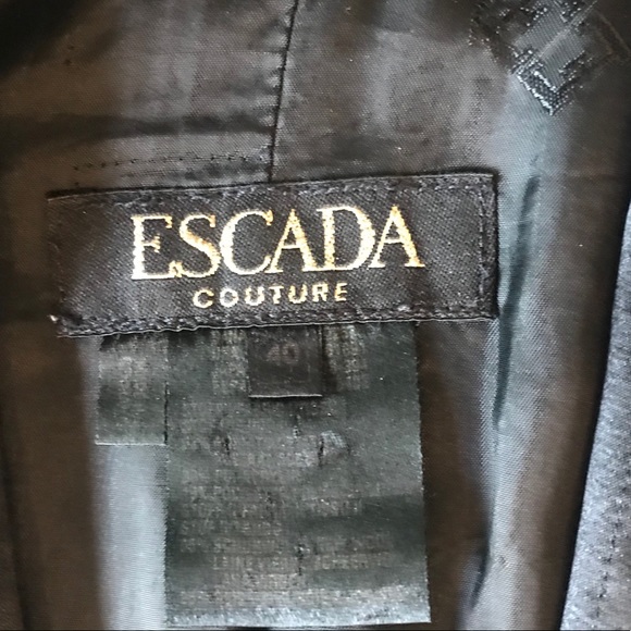 Vintage Escada tuxedo blazer - Picture 9 of 15
